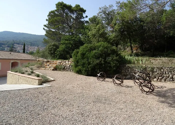 Les Lauriers Blancs *